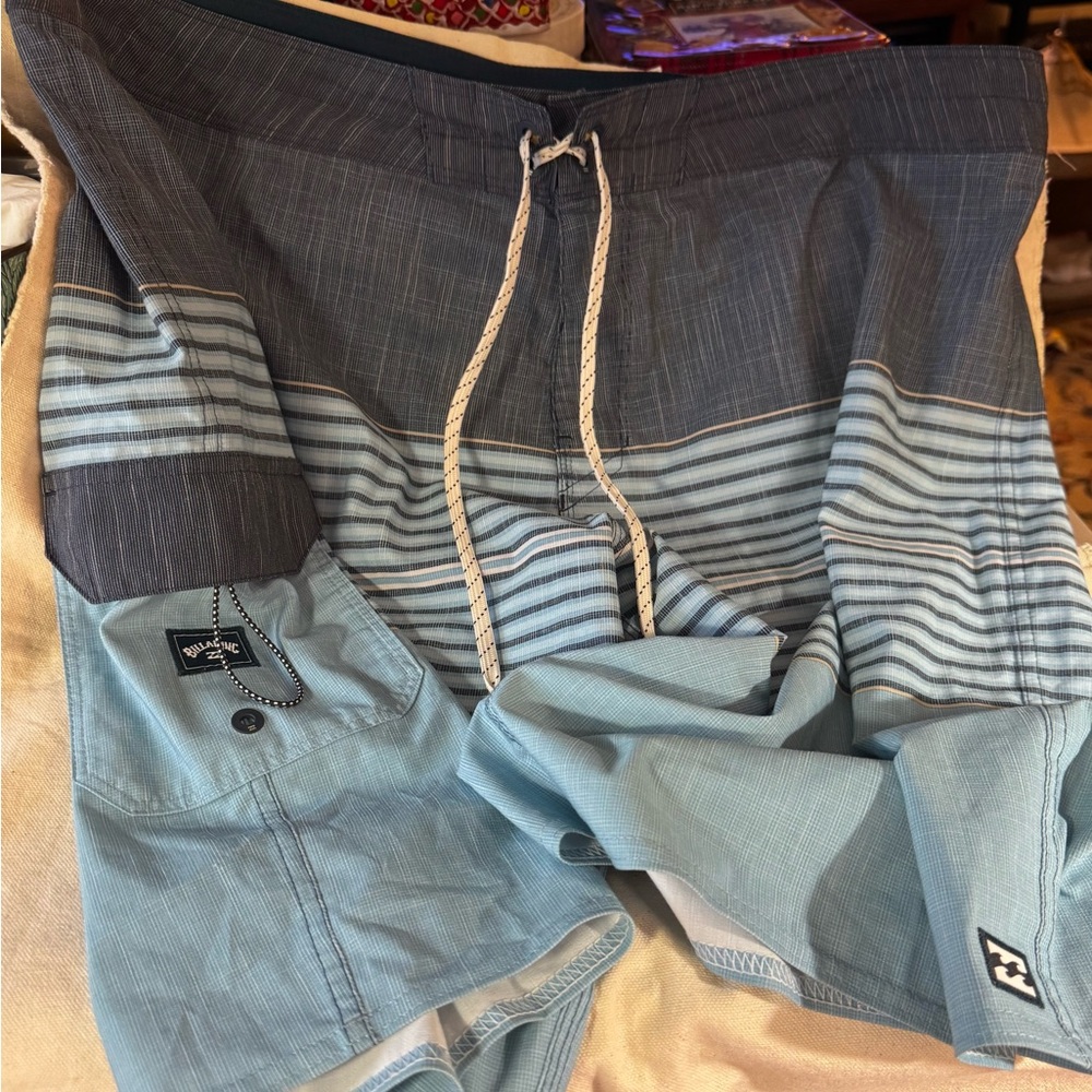 Billabong Swim Board Shorts Men’s Sz 38